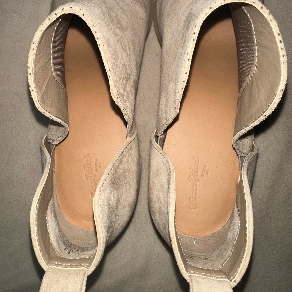 Universal Thread Booties👢 - Picture 3 of 4